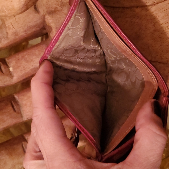 Coach Wallet Red Leather - Picture 5 of 9